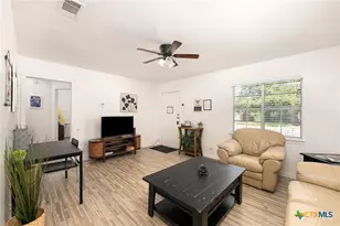 1802 N 10th St, Killeen, TX 76541 - Photo 13