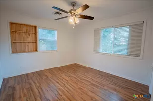 4291 County Rd 429, Lolita, TX 77971 - Photo 9