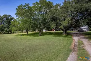 4291 County Rd 429, Lolita, TX 77971 - Photo 19