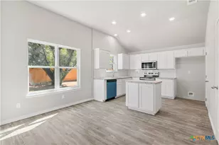 216 W Ruby Rd, Harker Heights, TX 76548 - Photo 9