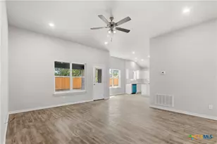 216 W Ruby Rd, Harker Heights, TX 76548 - Photo 7