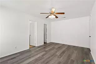 3908 Kevin Shaw Dr, Killeen, TX 76549 - Photo 15
