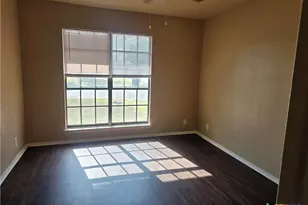 5226 Davy Crockett St, Temple, TX 76502 - Photo 7