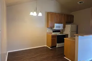 5226 Davy Crockett St, Temple, TX 76502 - Photo 5