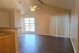5226 Davy Crockett St, Temple, TX 76502 - Photo 3