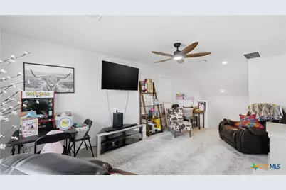 437 Signe, Seguin, TX 78155 - Photo 23