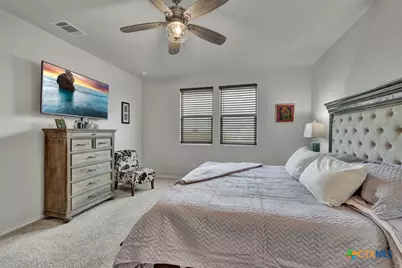 437 Signe, Seguin, TX 78155 - Photo 19