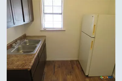 1305 S 5th Street, Temple, TX 76504 - Photo 5