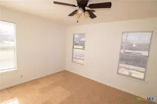 709 S 11th St, Copperas Cove, TX 76522 - Photo 7