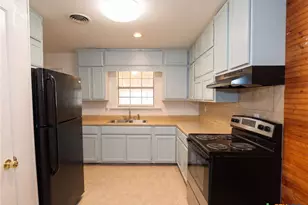 709 S 11th St, Copperas Cove, TX 76522 - Photo 5