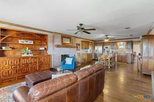 158 Watch Hl Ln, Stonewall, TX 78671 - Photo 11