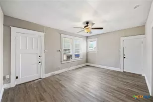 214 E Huff Ave, San Antonio, TX 78214 - Photo 5