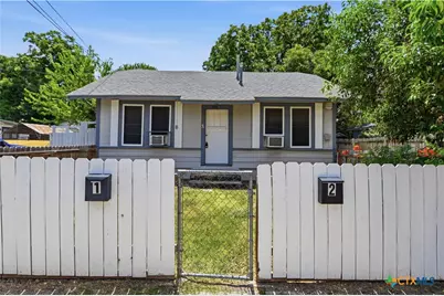 214 E Huff Avenue, San Antonio, TX 78214 - Photo 1