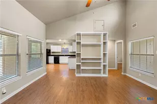 141 Cody Ct, Canyon Lake, TX 78133 - Photo 5