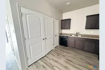 2424 Fm 1113 #B, Copperas Cove, TX 76522 - Photo 3