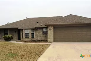 113 E Blancas Dr, Copperas Cove, TX 76522 - Photo 1