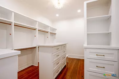 308 W Stayton Avenue, Victoria, TX 77901 - Photo 25