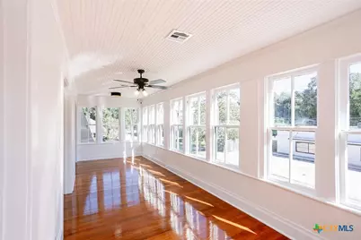 308 W Stayton Avenue, Victoria, TX 77901 - Photo 37
