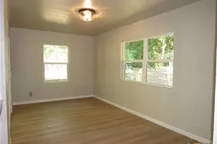 1607 N 24th St, Killeen, TX 76541 - Photo 11