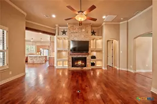 920 Gruene Spring, New Braunfels, TX 78130 - Photo 9