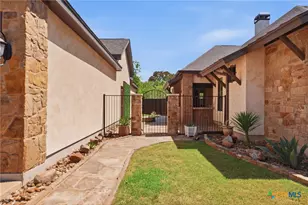 920 Gruene Spring, New Braunfels, TX 78130 - Photo 35