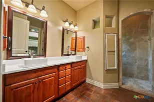 920 Gruene Spring, New Braunfels, TX 78130 - Photo 21