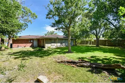 2215 Larry Drive, Port Lavaca, TX 77979 - Photo 11
