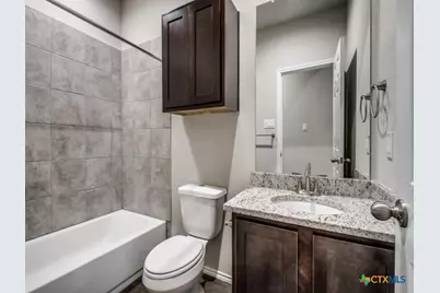 626 Heathers Way, Seguin, TX 78155 - Photo 9