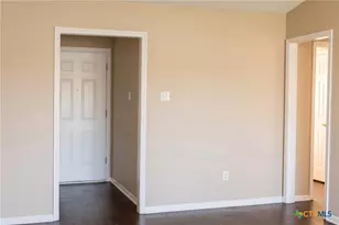 223 Blanket Dr, Copperas Cove, TX 76522 - Photo 5