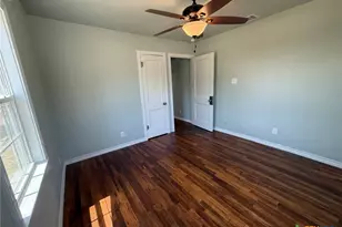 111 N 16th St, Gatesville, TX 76528 - Photo 19