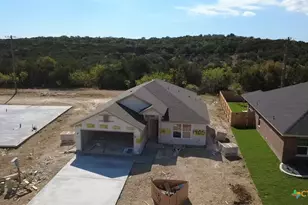 1405 Fossil Trl, Belton, TX 76513 - Photo 3