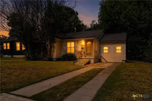 810 N 8th St, Temple, TX 76501 - Photo 3