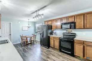 503 Kylar St, Troy, TX 76579 - Photo 5