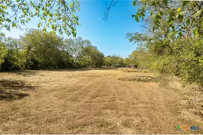 904 Linden Street, Bastrop, TX 78602 - Photo 5