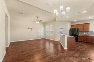 1009 Spring Terrace Loop, Temple, TX 76502 - Photo 7