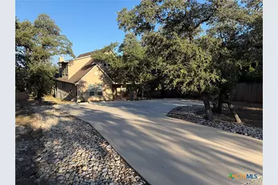 3891 Potters Creek Road, Canyon Lake, TX 78133 - Photo 35