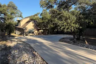 3891 Potters Creek Rd, Canyon Lake, TX 78133 - Photo 35
