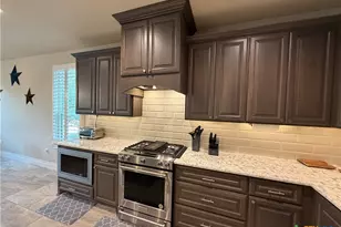3891 Potters Creek Rd, Canyon Lake, TX 78133 - Photo 15