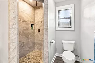 413 Salisbury Ln, Victoria, TX 77904 - Photo 17