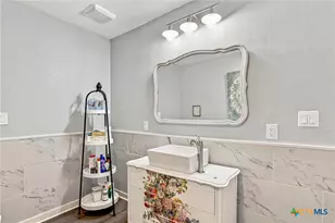 413 Salisbury Ln, Victoria, TX 77904 - Photo 21