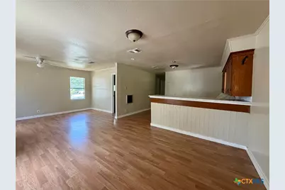 914 Kleine Street, Gonzales, TX 78629 - Photo 5
