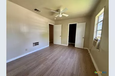 914 Kleine Street, Gonzales, TX 78629 - Photo 9
