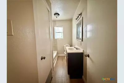 914 Kleine Street, Gonzales, TX 78629 - Photo 7