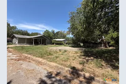 914 Kleine Street, Gonzales, TX 78629 - Photo 15