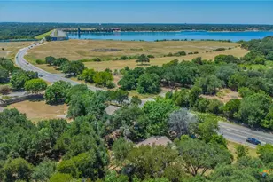 1199 Fm 2271, Belton, TX 76513 - Photo 13