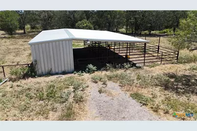 4629 Fm-2984, Luling, TX 78648 - Photo 3