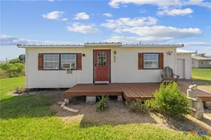 890 N Quailrun Ave, Port Lavaca, TX 77979 - Photo 29