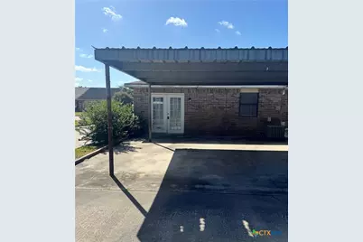 201 Versailles Street, Victoria, TX 77904 - Photo 13