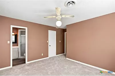 108 Castleway Street, Victoria, TX 77904 - Photo 17