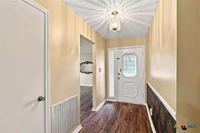 108 Castleway Street, Victoria, TX 77904 - Photo 23